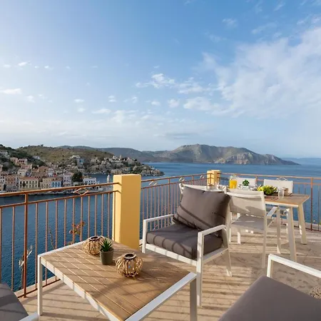 Sea La Vie * Symi