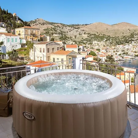 ヴィラ Sea La Vie シミ